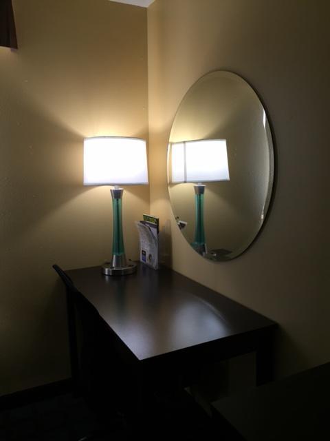 Super 8 By Wyndham Okawville Kamer foto